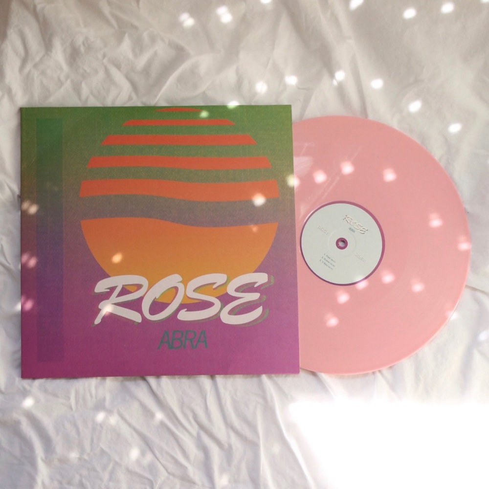 ISO !! Abra rose pink vinyl or black vinyl .